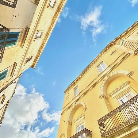 Palazzo Garibaldi - Luxury Suites Galatina Zewnętrze zdjęcie