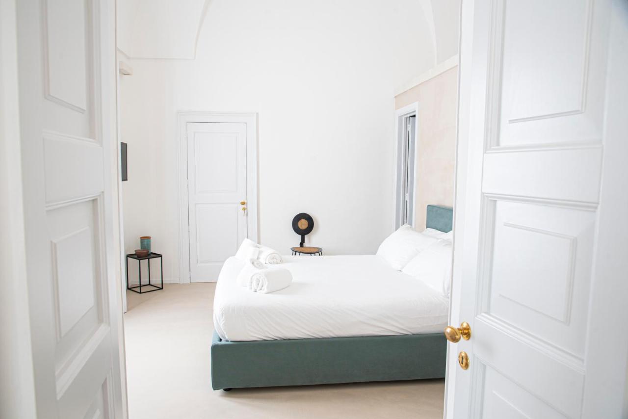Palazzo Garibaldi - Luxury Suites Galatina Zewnętrze zdjęcie