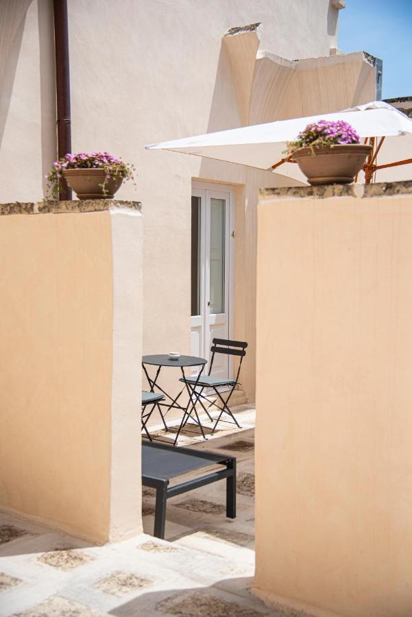 Palazzo Garibaldi - Luxury Suites Galatina Zewnętrze zdjęcie
